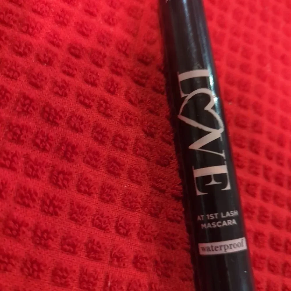 Avon love mascara